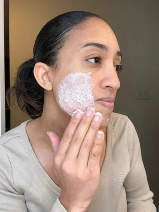 APRICOT FACE & BODY CREAM PEELING - ROSAMIX