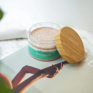 Apricot Peeling Face Cream for A Gentle Exfoliation Experience - ROSAMIX